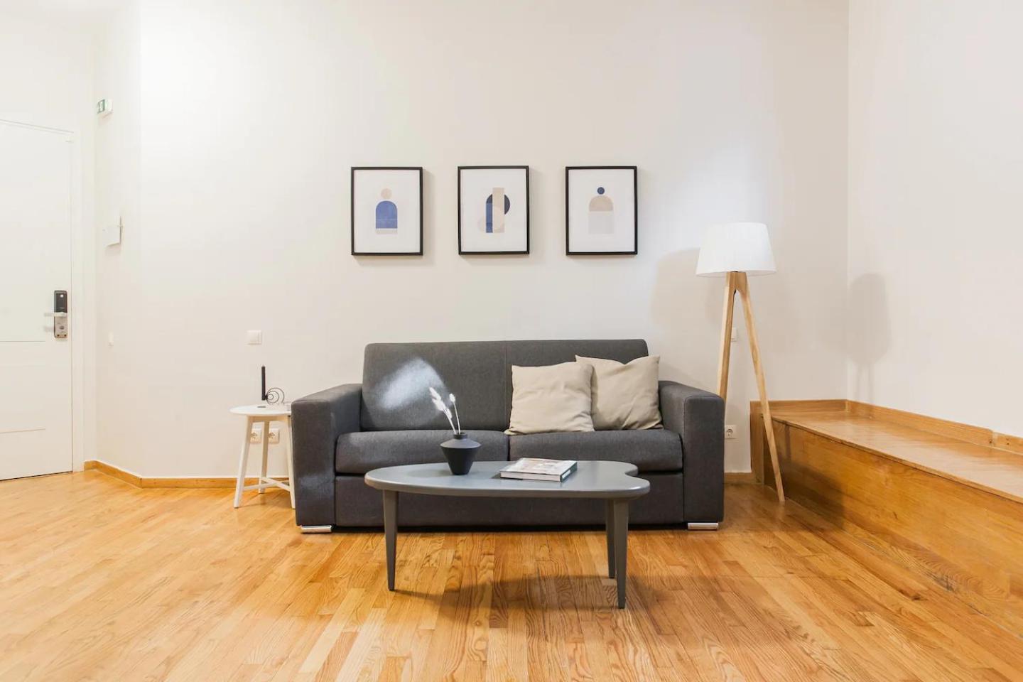 The Hill By Zoia Living Apartment
