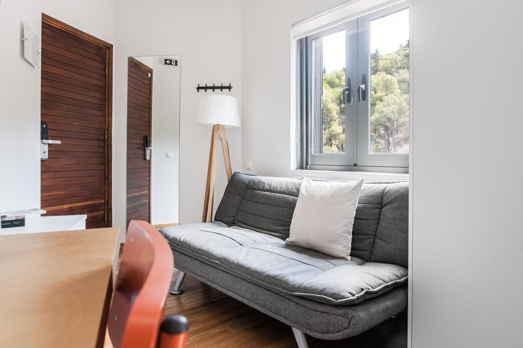 The Hill By Zoia Living Apartment