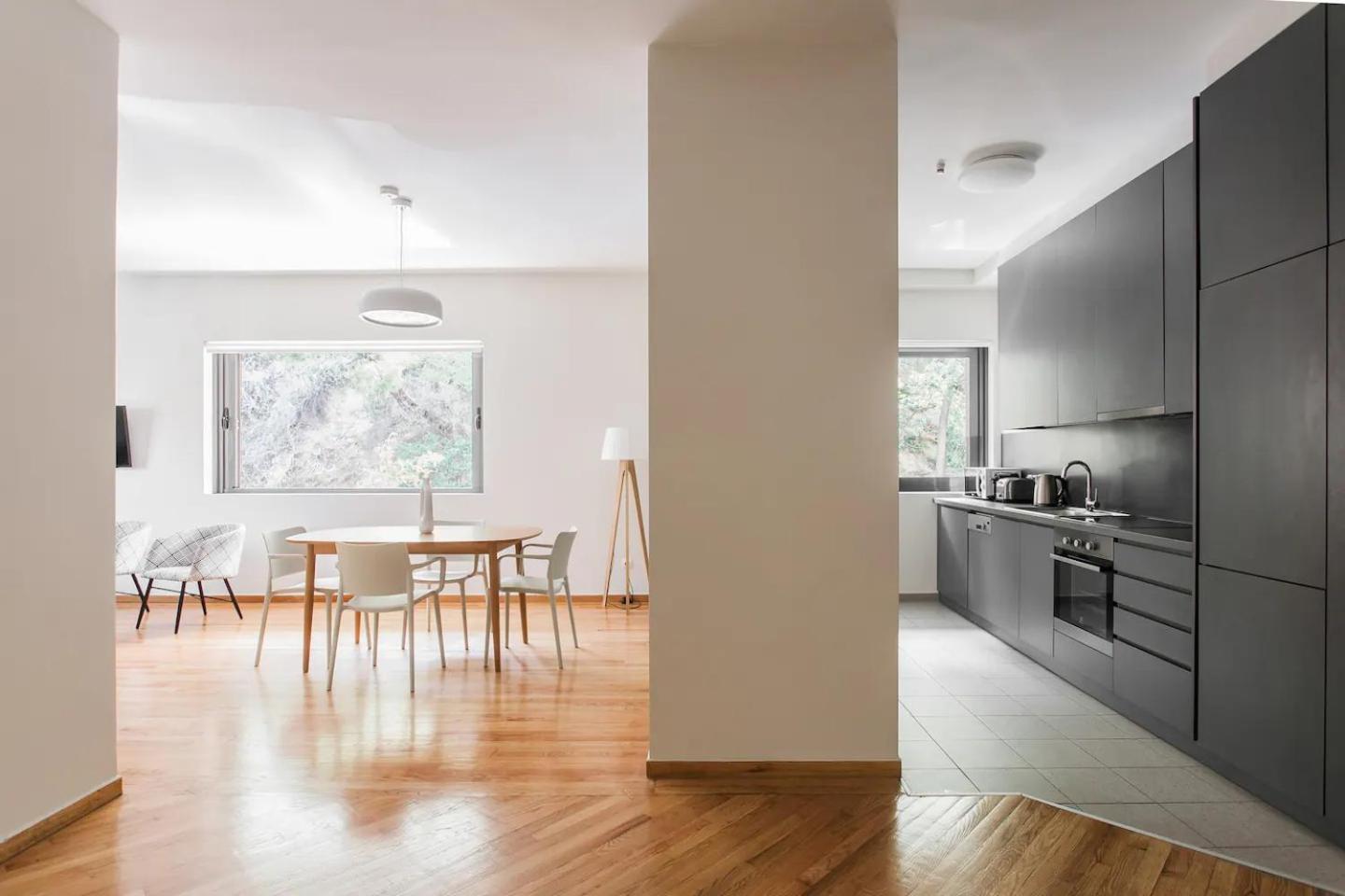 The Hill By Zoia Living Apartment