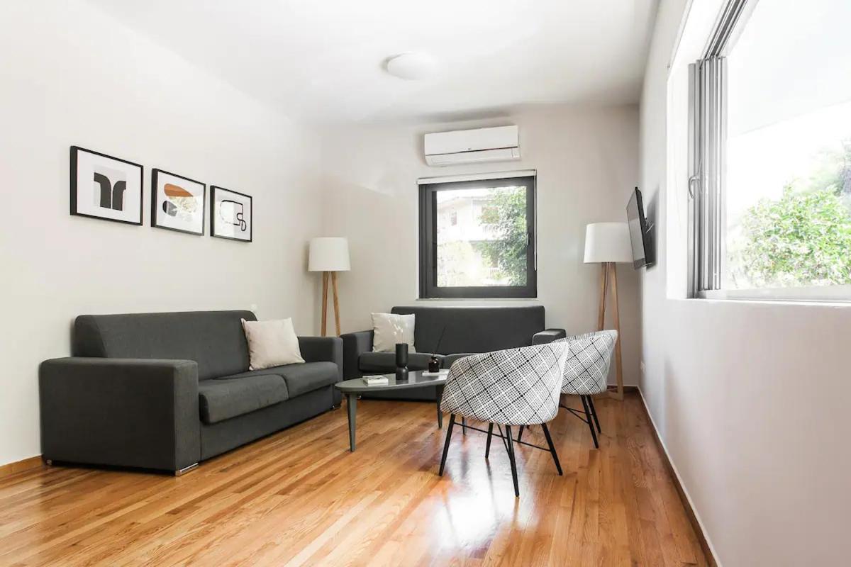 Apartment The Hill By Zoia Living *