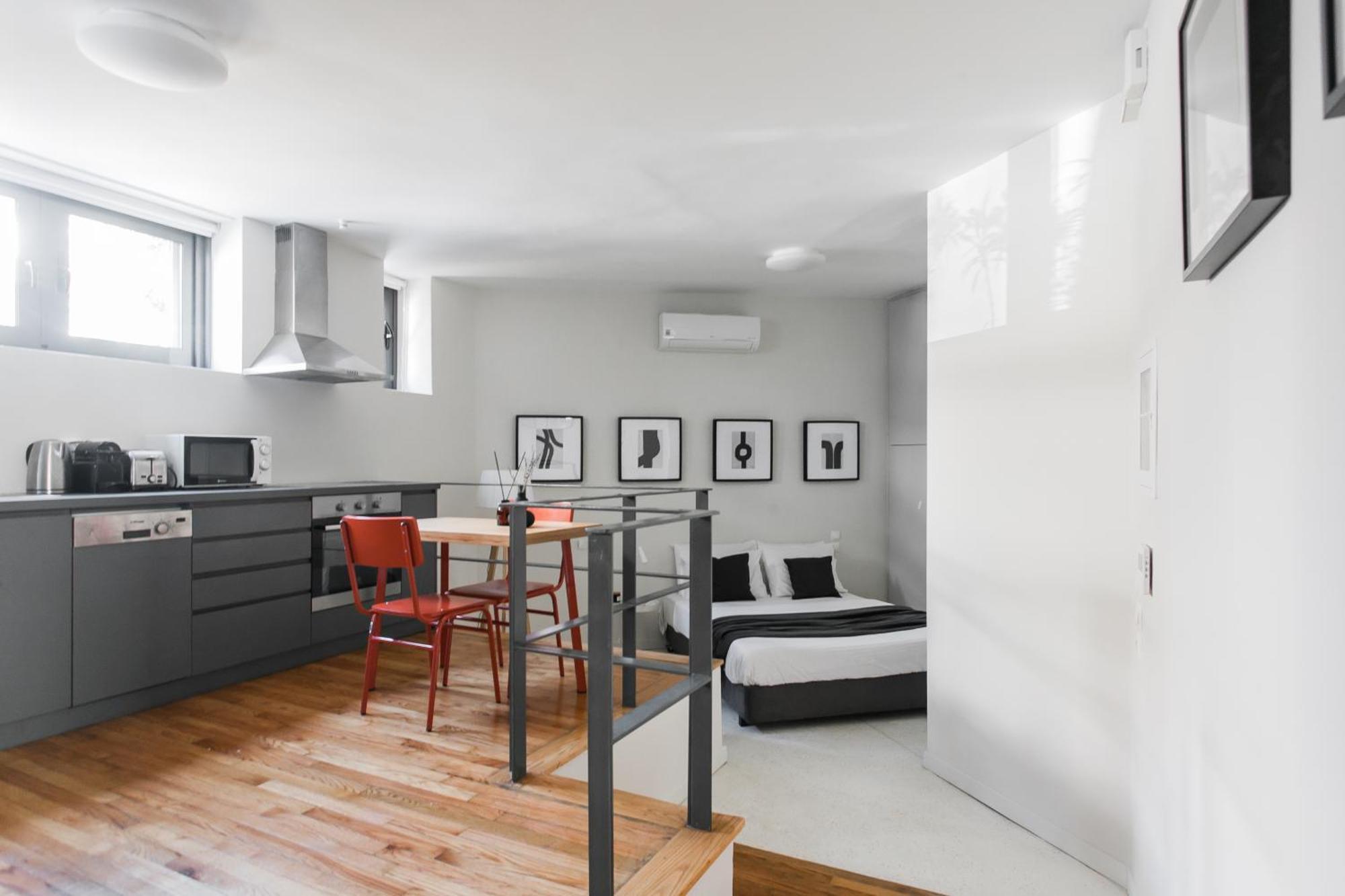 The Hill By Zoia Living Apartment
